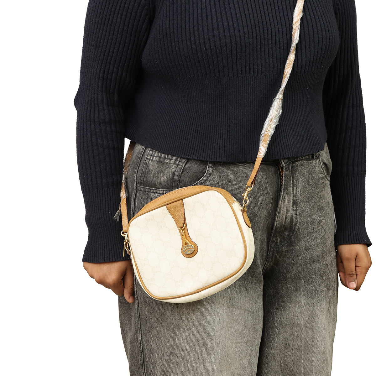 GUCCI MONOGRAM VINTAGE SLING BAG