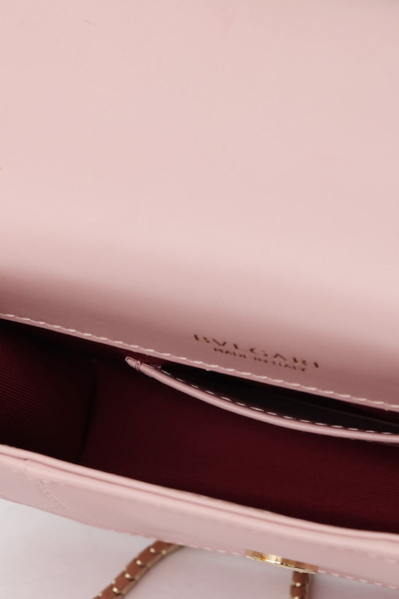 bvlgari-pink-serpenti-forever-chain-shoulder-bag