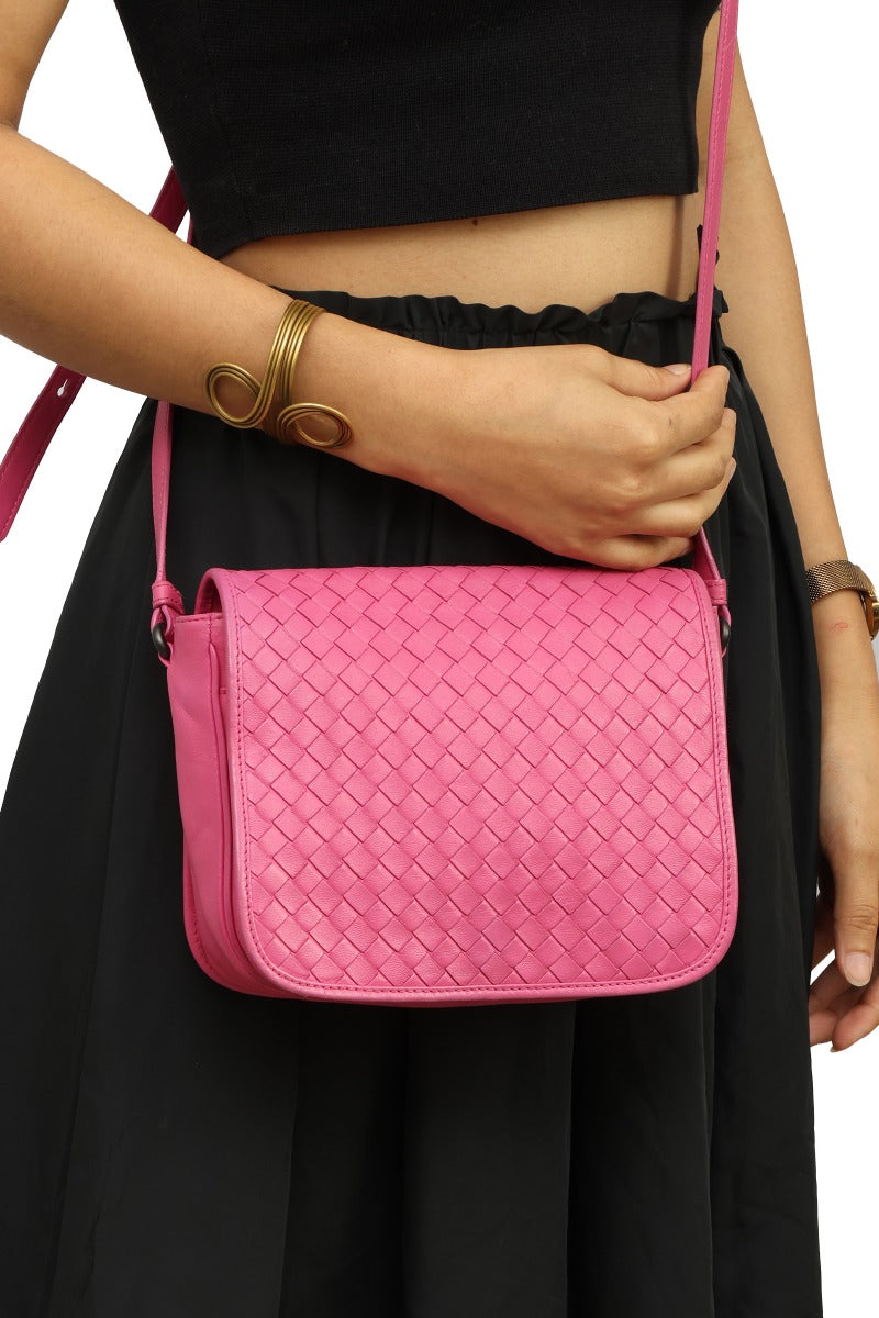 bottega-veneta-pink-intrecciato-crossbody-bag