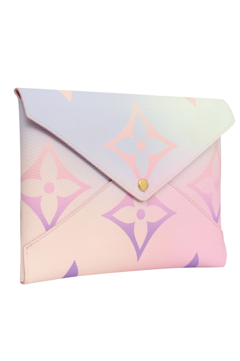 louis-vuitton-pastel-gm-kirigami-pouch