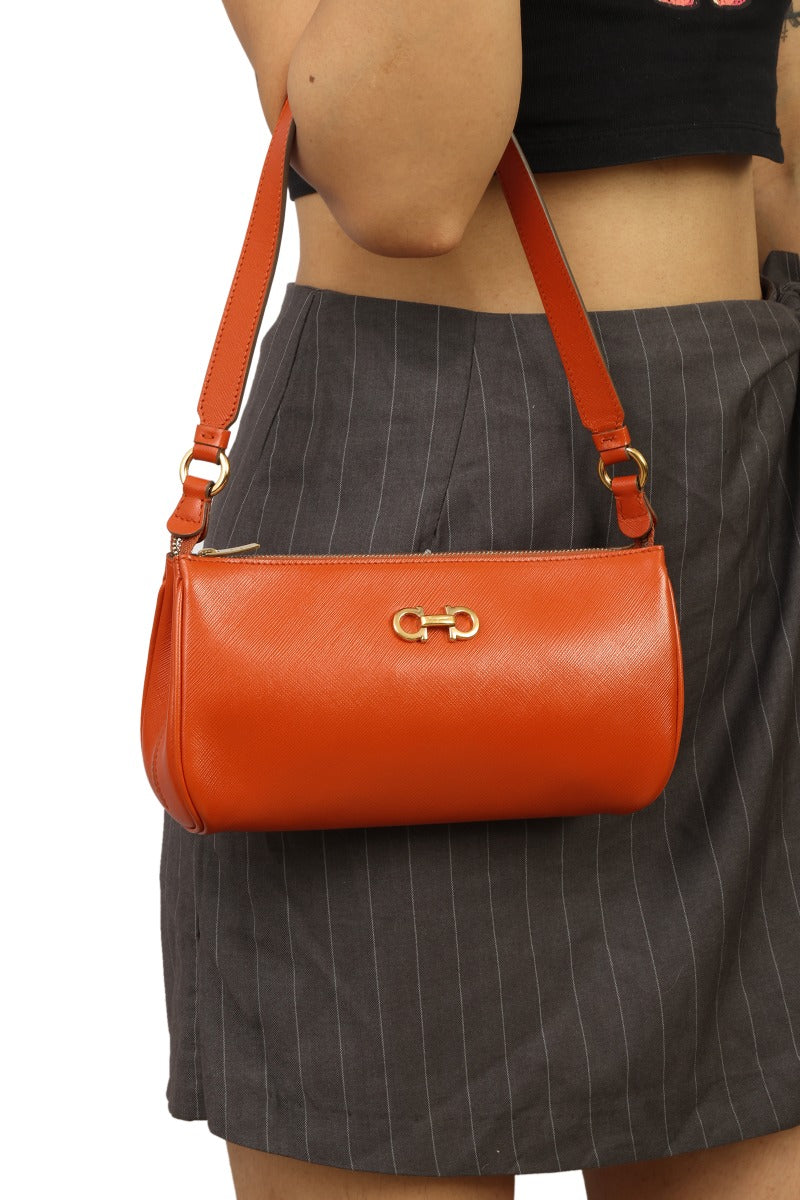 salvatore-ferragamo-icona-lisetta-shoulder-bag
