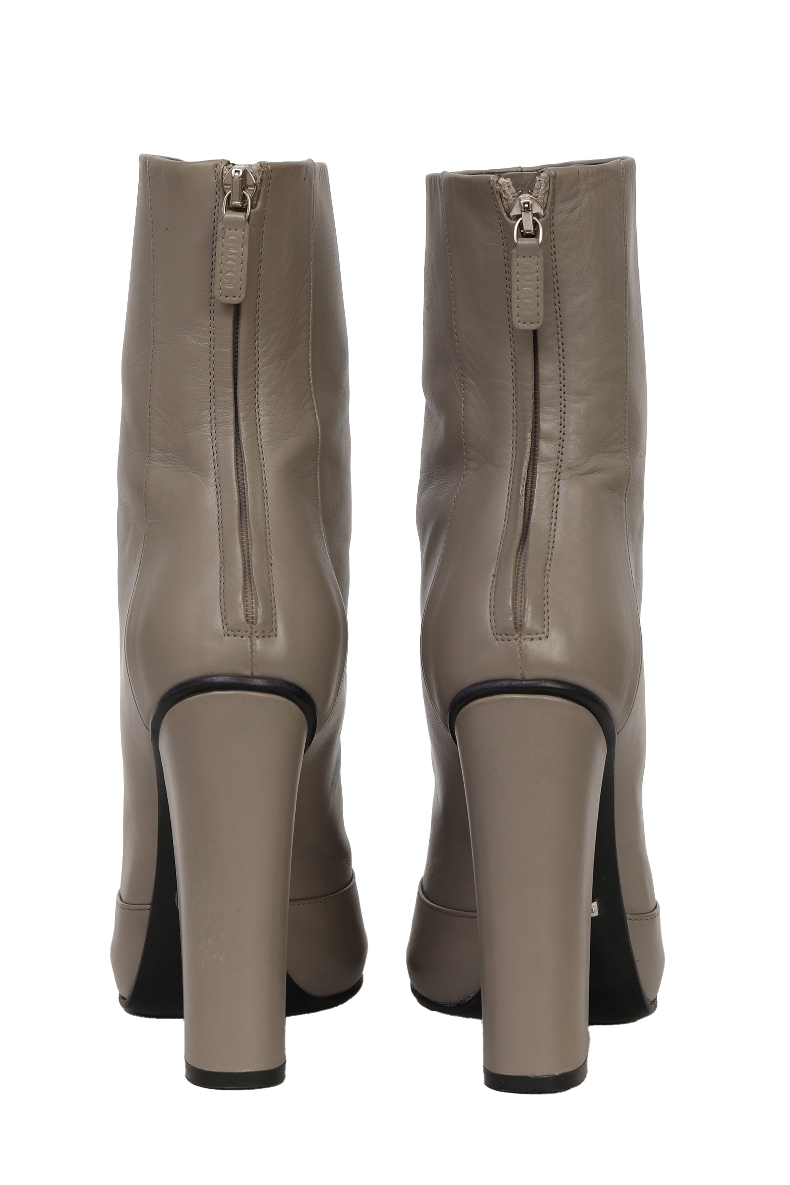 Hermes EU 40 Brown Chypre Sandals