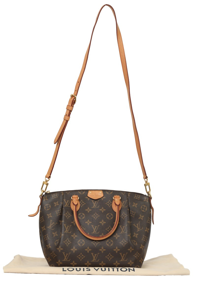 louis-vuitton-biscayne-bay-red-vernis-handbag