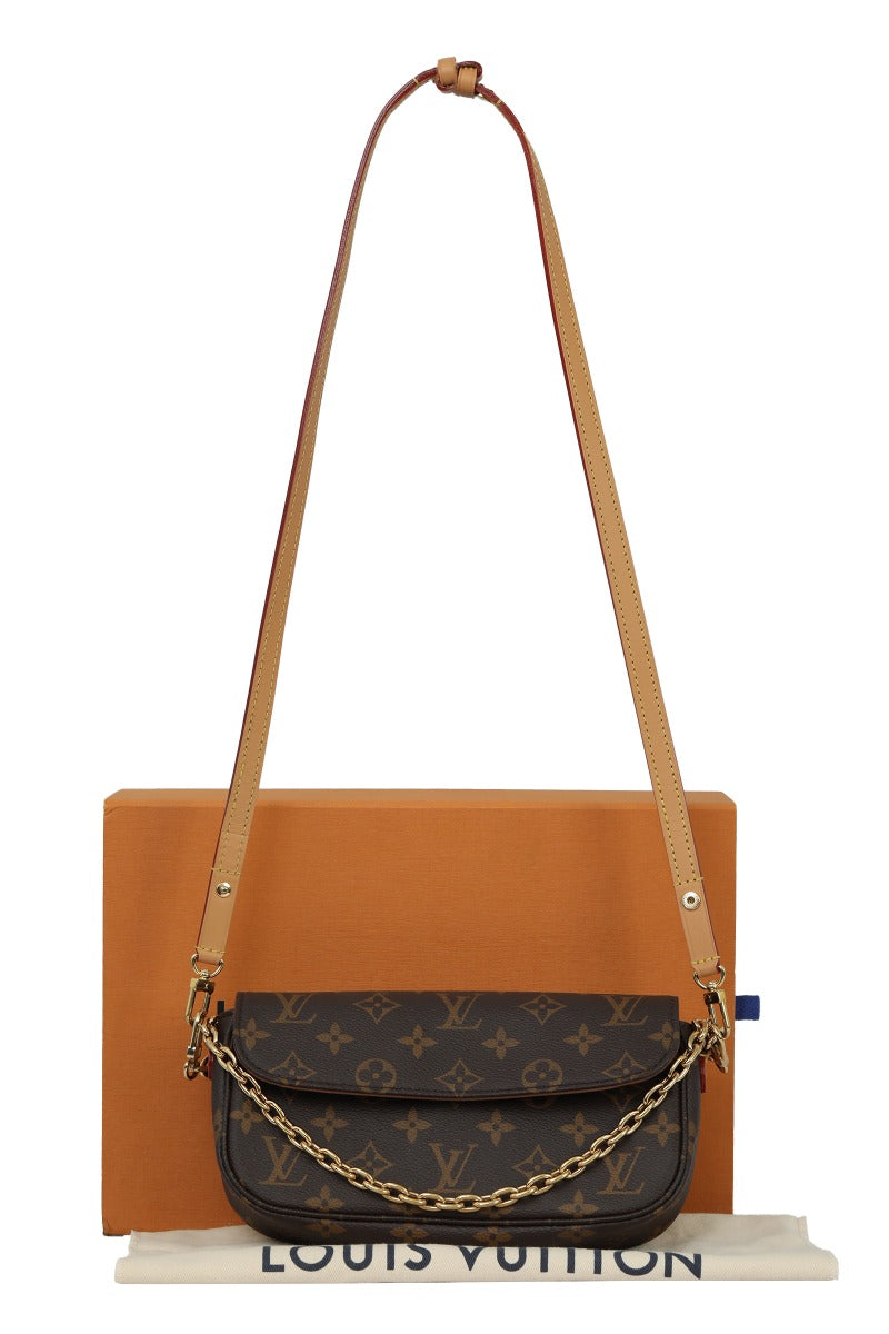 louis-vuitton-monogram-ivy-wallet-on-chain-bag
