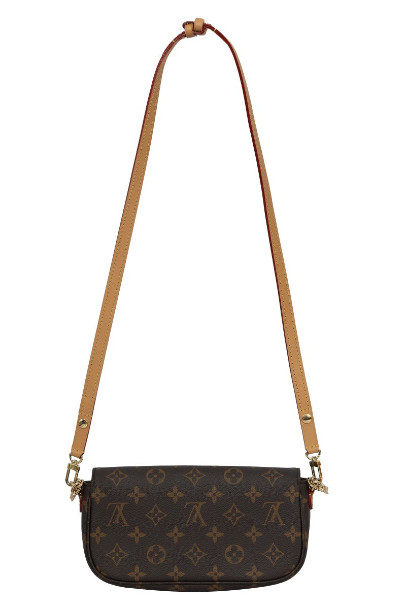 louis-vuitton-monogram-ivy-wallet-on-chain-bag