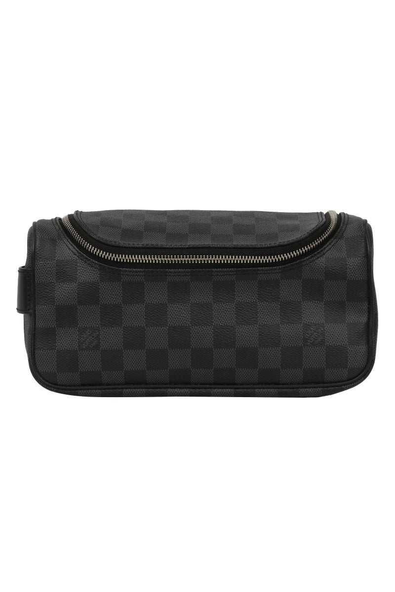 louis-vuitton-damier-graphite-canvas-toiletry-pouch