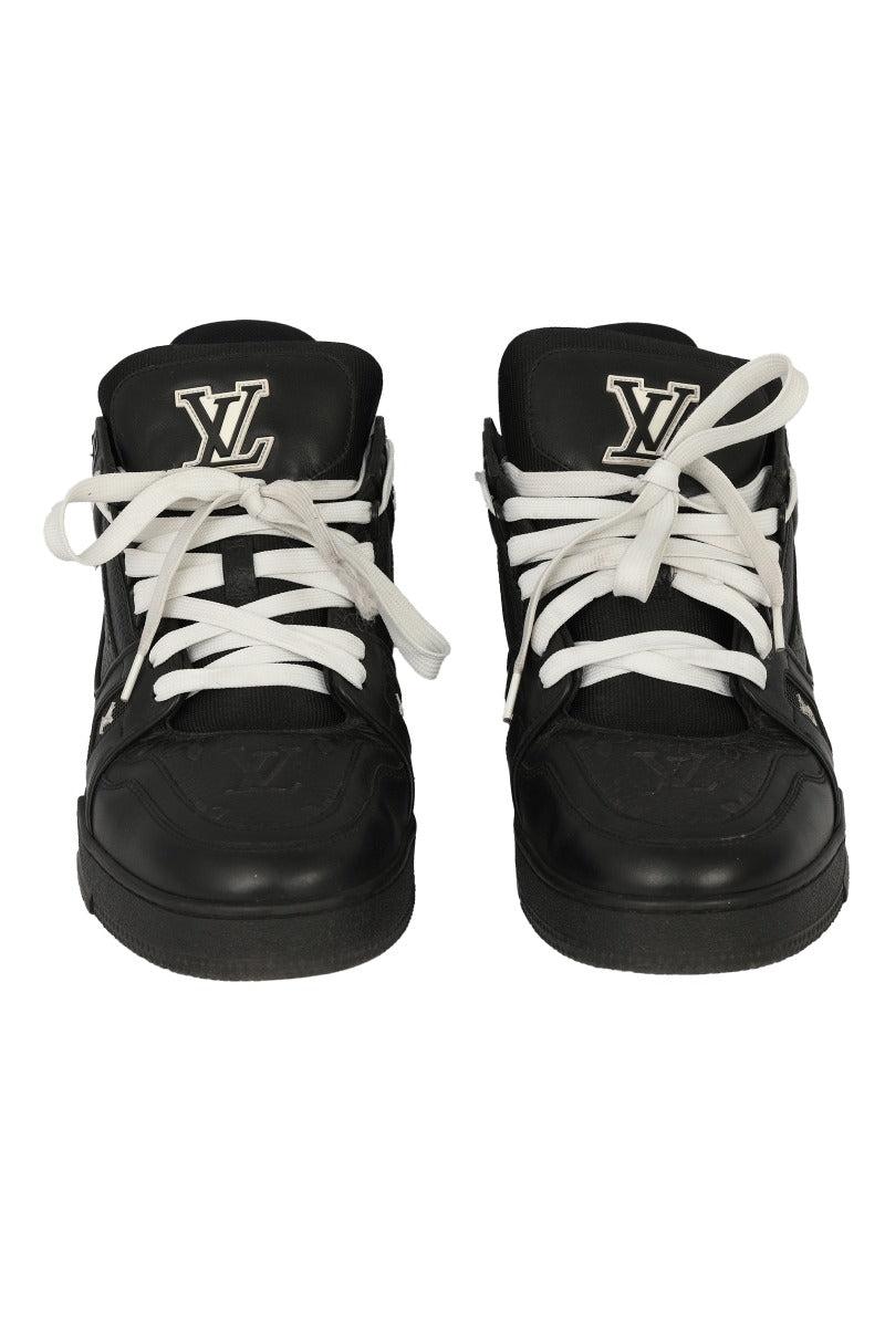 louis-vuitton-size-9-trainer-sneaker-black
