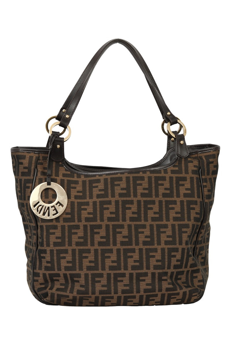 fendi-zucca-chef-stopper-tote-bag