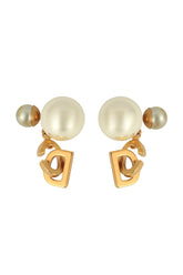 christian-dior-pearl-drop-earrings