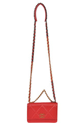 chanel-19-leather-wallet-on-chain