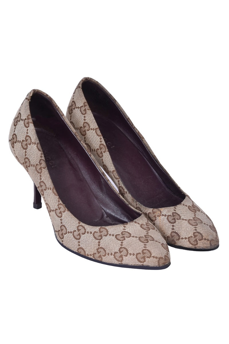 gucci-brown-gg-canvas-pointed-toe-pumps