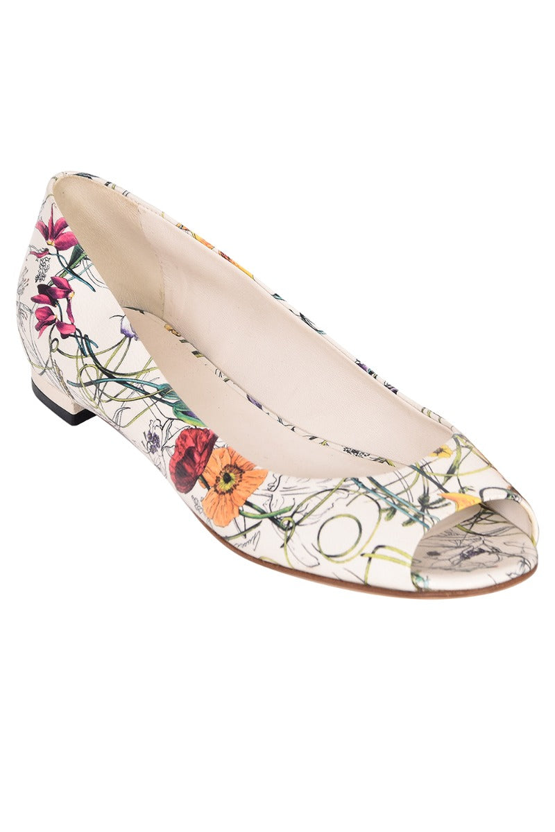 gucci-floral-open-toe-flats