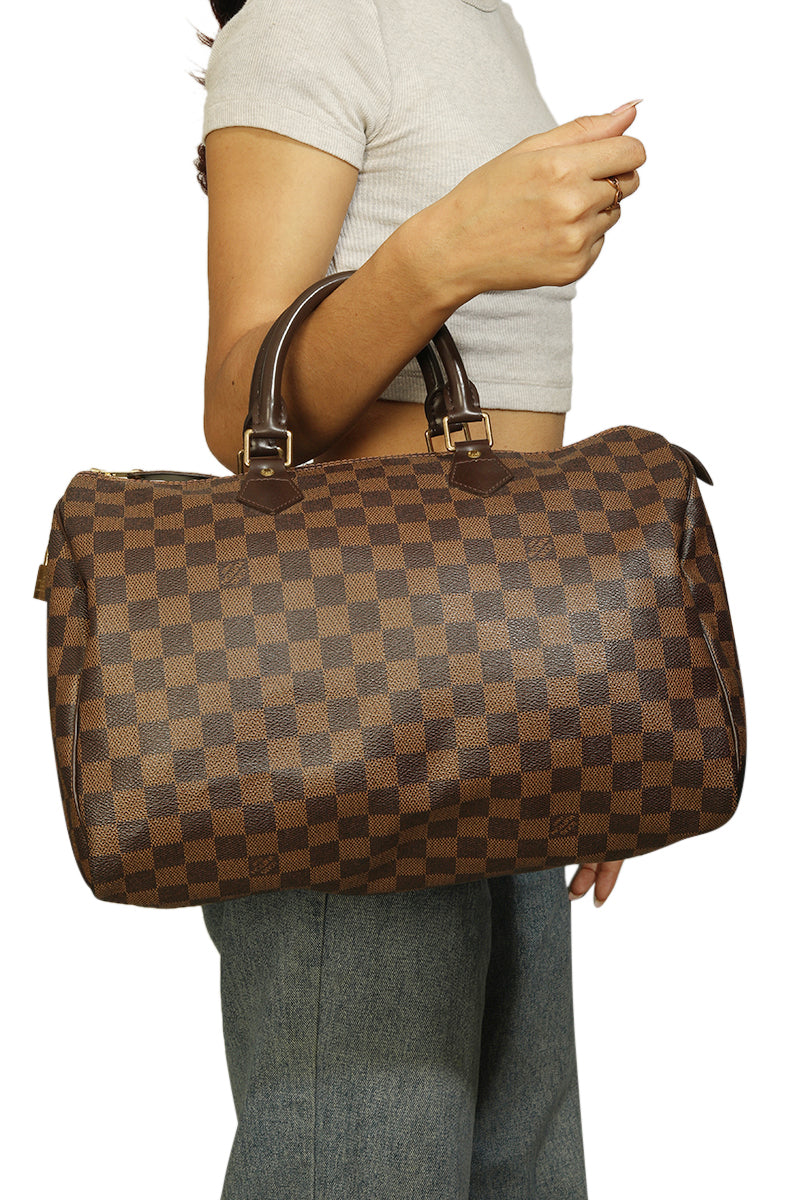 louis-vuitton-damier-canvas-speedy-35-bag