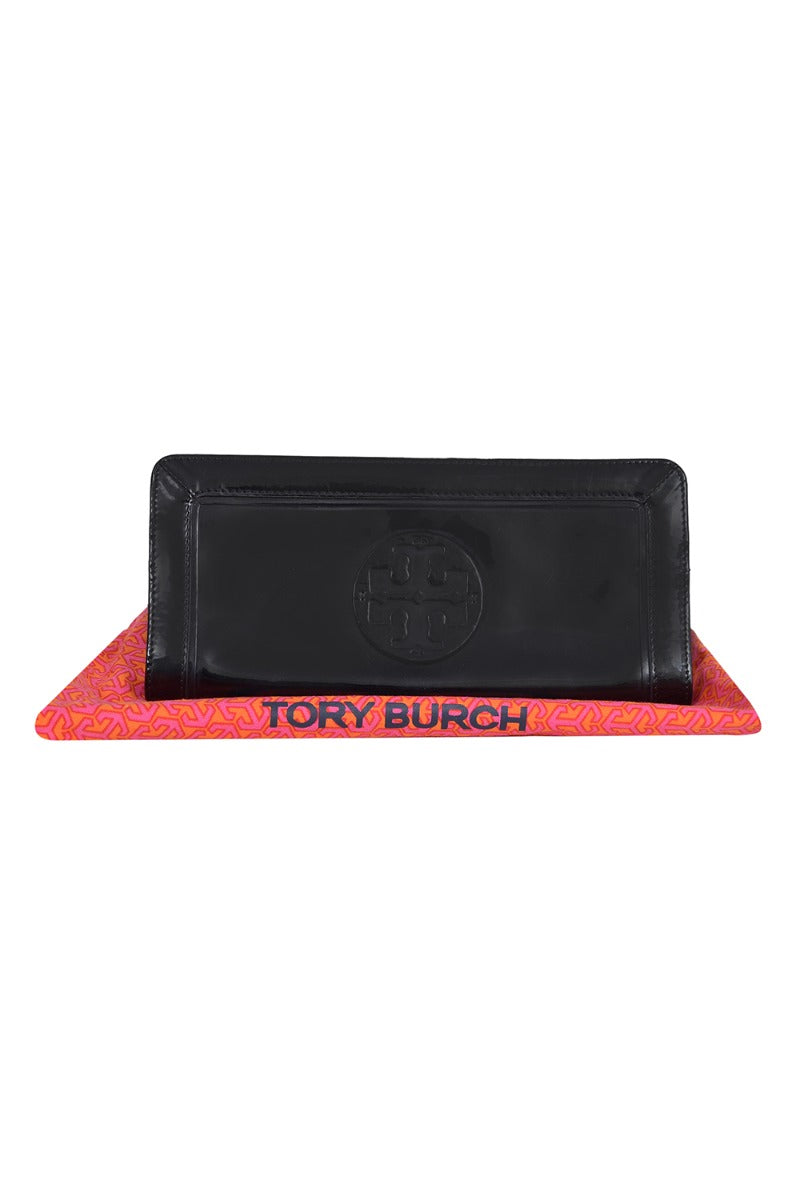 tory-burch-black-leather-clutch