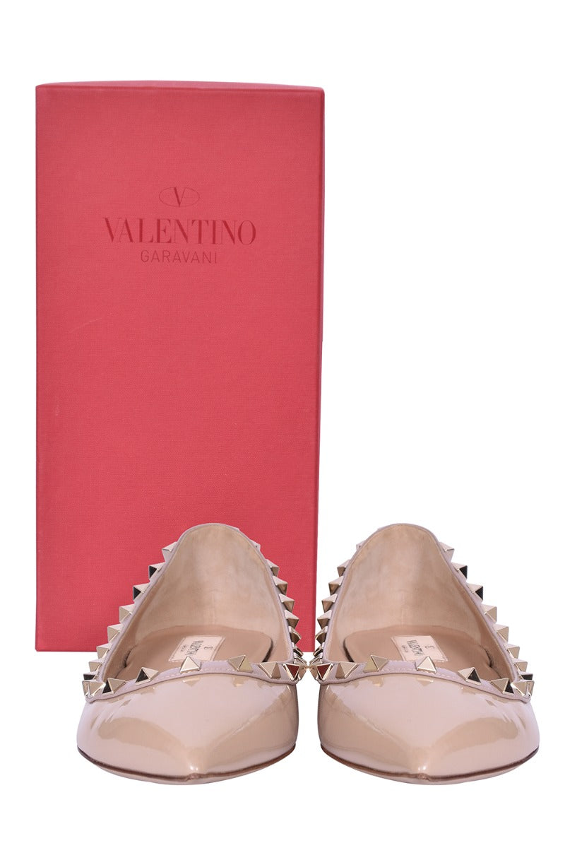 valentino-garavani-rockstud-nude-flats