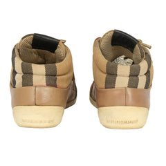 Burberry Size: EU 41 Nova Check Sneaker