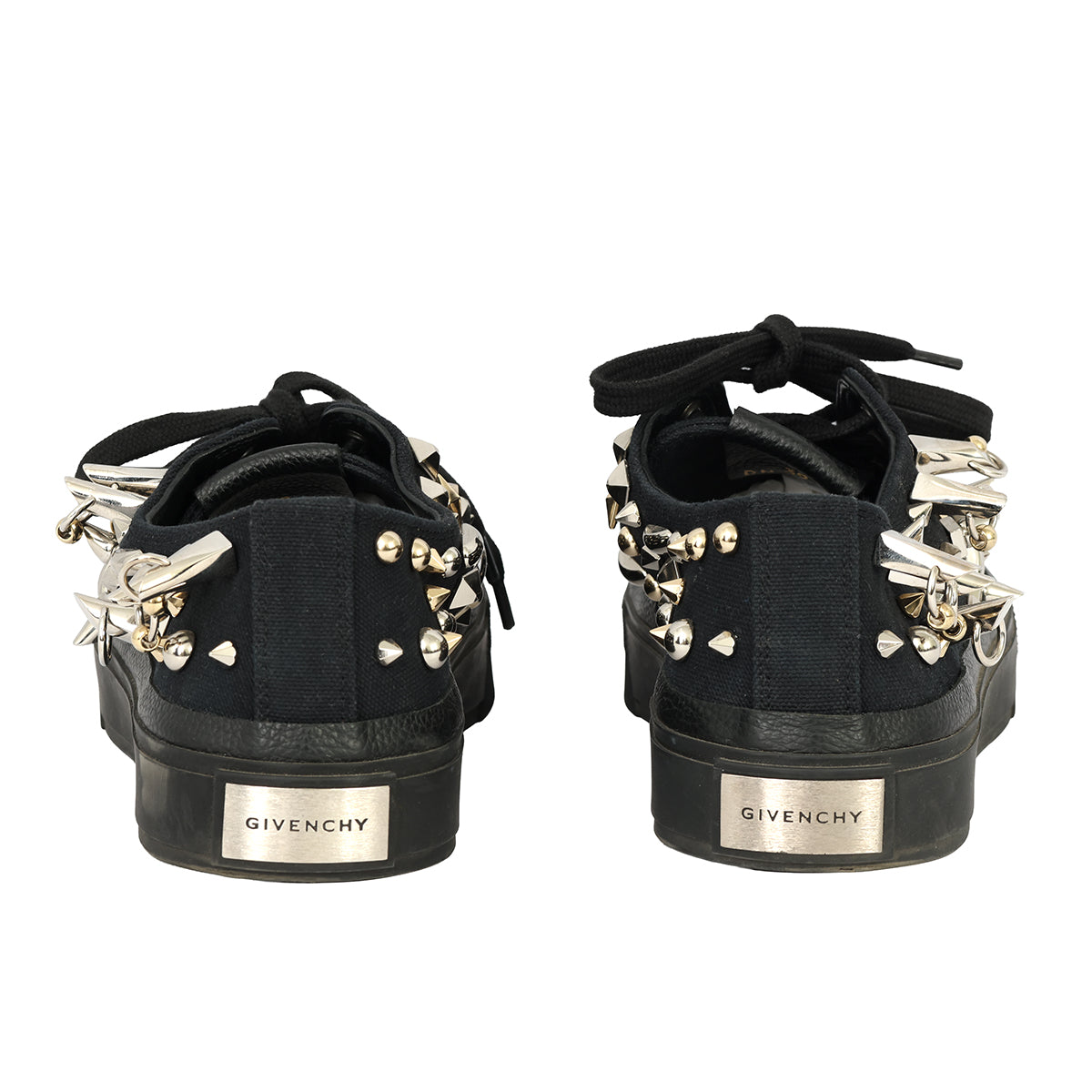 GIVENCHY EU-39 CITY STUDDED LOW-TOP SNEAKER 
