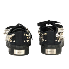 GIVENCHY EU-39 CITY STUDDED LOW-TOP SNEAKER 