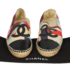 CHANEL EU-38 MULTICOLOUR CC CAP-TOE ESPADRILLES 