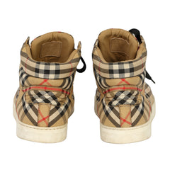 Burberry Size: EU 43 Classic Canvas High Top Sneakers