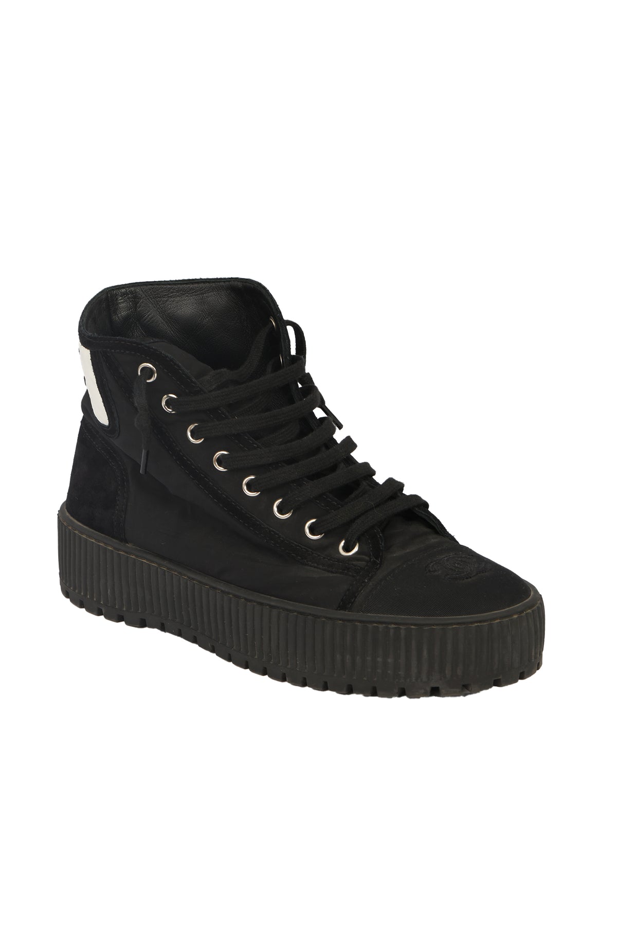 CHANEL SIZE EU: 38.5 HIGH-TOP SNEAKERS