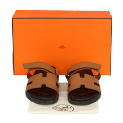 HERMES EU 40 CHYPRE TAN BROWN SANDALS