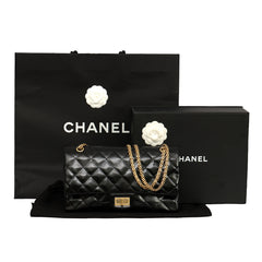 CHANEL QUILTED PATENT LEATHER CHANEL 2.55 REISSUE FLAP BAG