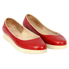 SALVATORE FERRAGAMO SIZE: 7.5/EU 38 PATENT LEATHER