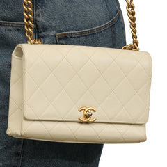 CHANEL QUILTED CAVIAR LEATHER CHIC AFFINITY FLAP BAG