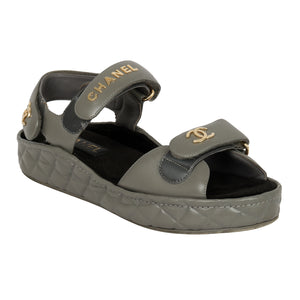 CHANEL EU 39 INTERLOCKING CC LEATHER SLINGBACK SANDALS