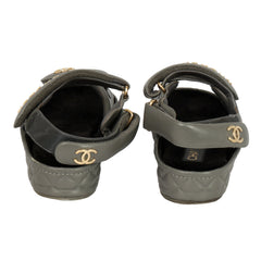 CHANEL EU 39 INTERLOCKING CC LEATHER SLINGBACK SANDALS