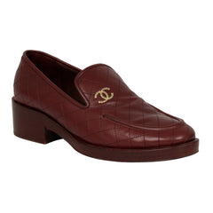 CHANEL EU 40 BURDUNGY CC CAVIAR LEATHER LOAFERS