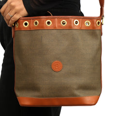 FENDI VINATGE DRAWSTRING SHOULDER BAG
