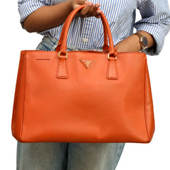 PRADA SAFFIANO LARGE LUX LEATHER GALLERIA BAG