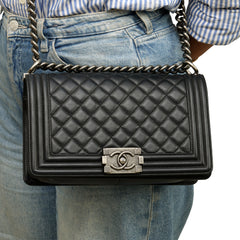 CHANEL BLACK MEDIUM BOY FLAP BAG