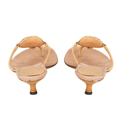 Gucci Size: EU 38.5 Interlocking GG Metallic Leather Thong Sandals