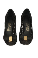 SALVATORE FERRAGAMO SIZE EU  40 BLACK LACE HEELS