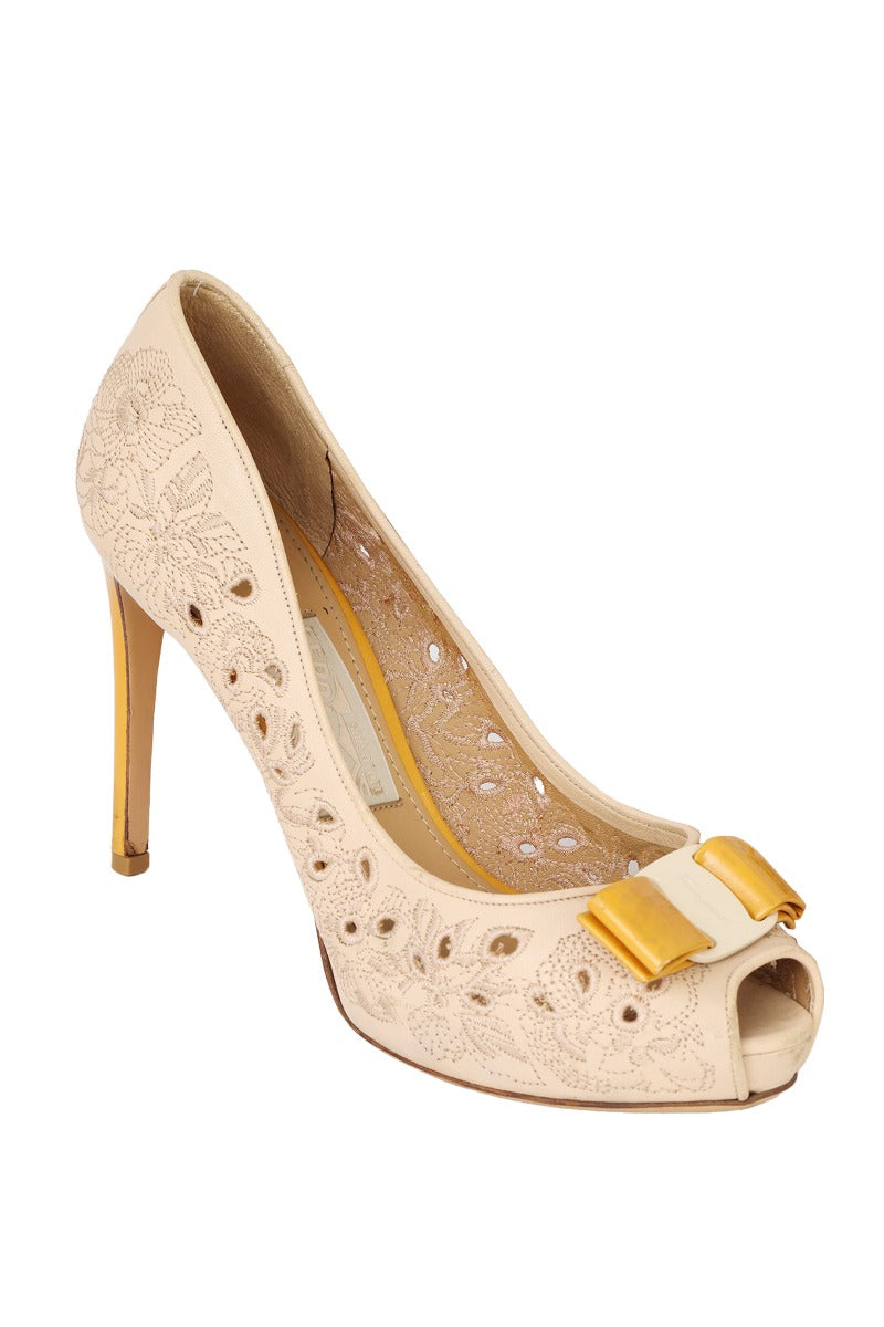 Salvatore Ferragamo Size-Uk 7 Floral Embroidered Plum Vara Bow Peep Toe Pumps