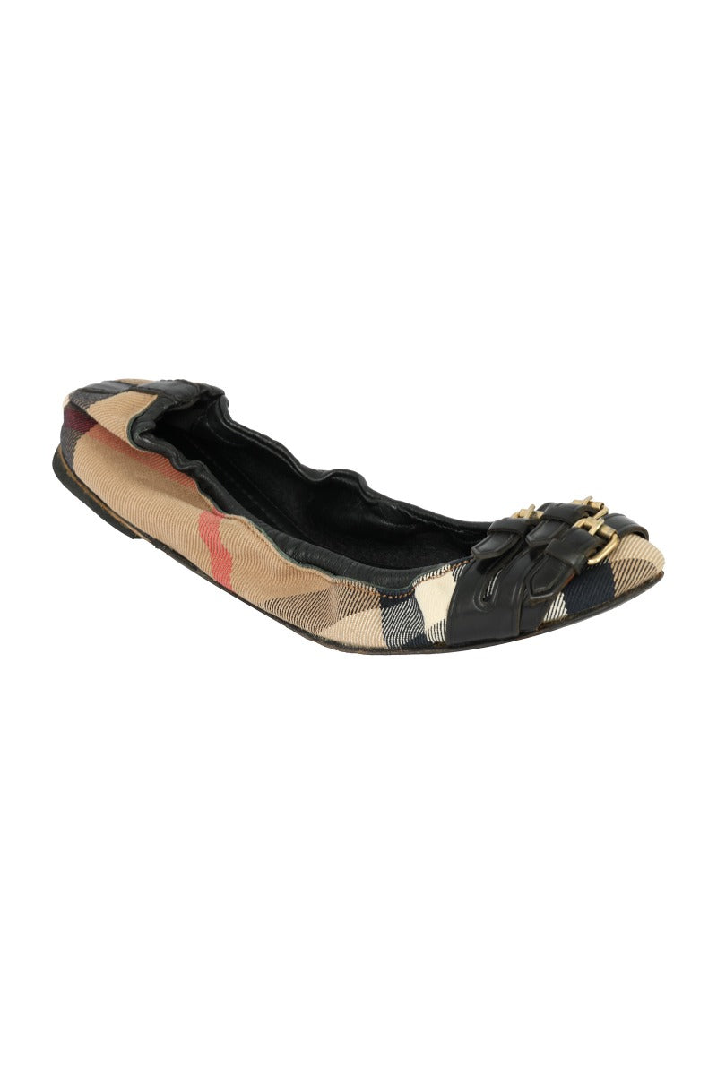 Burberry Size- EU 36 House Check Buckle Detail Ballet Flats