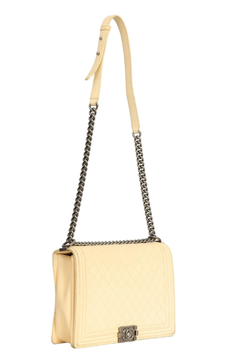 chanel-lambskin-quilted-meduim-boy-bag