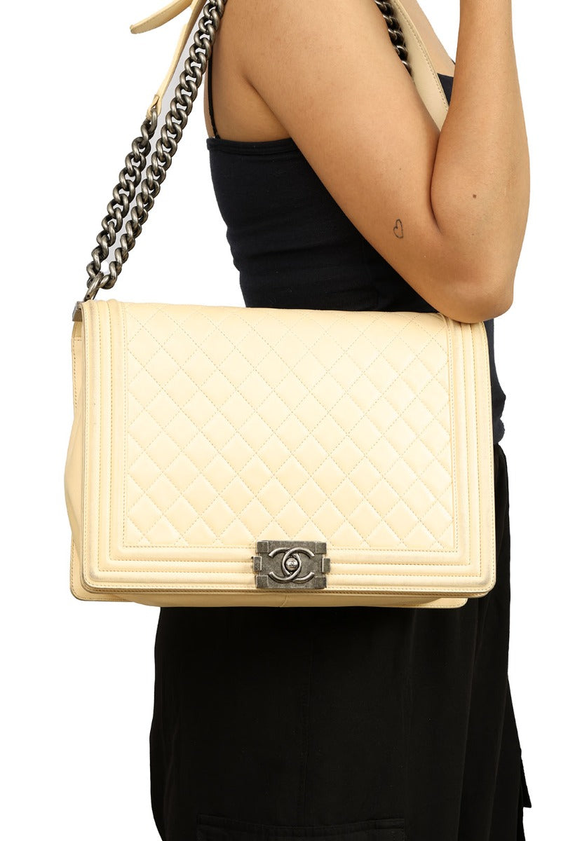 chanel-lambskin-quilted-meduim-boy-bag