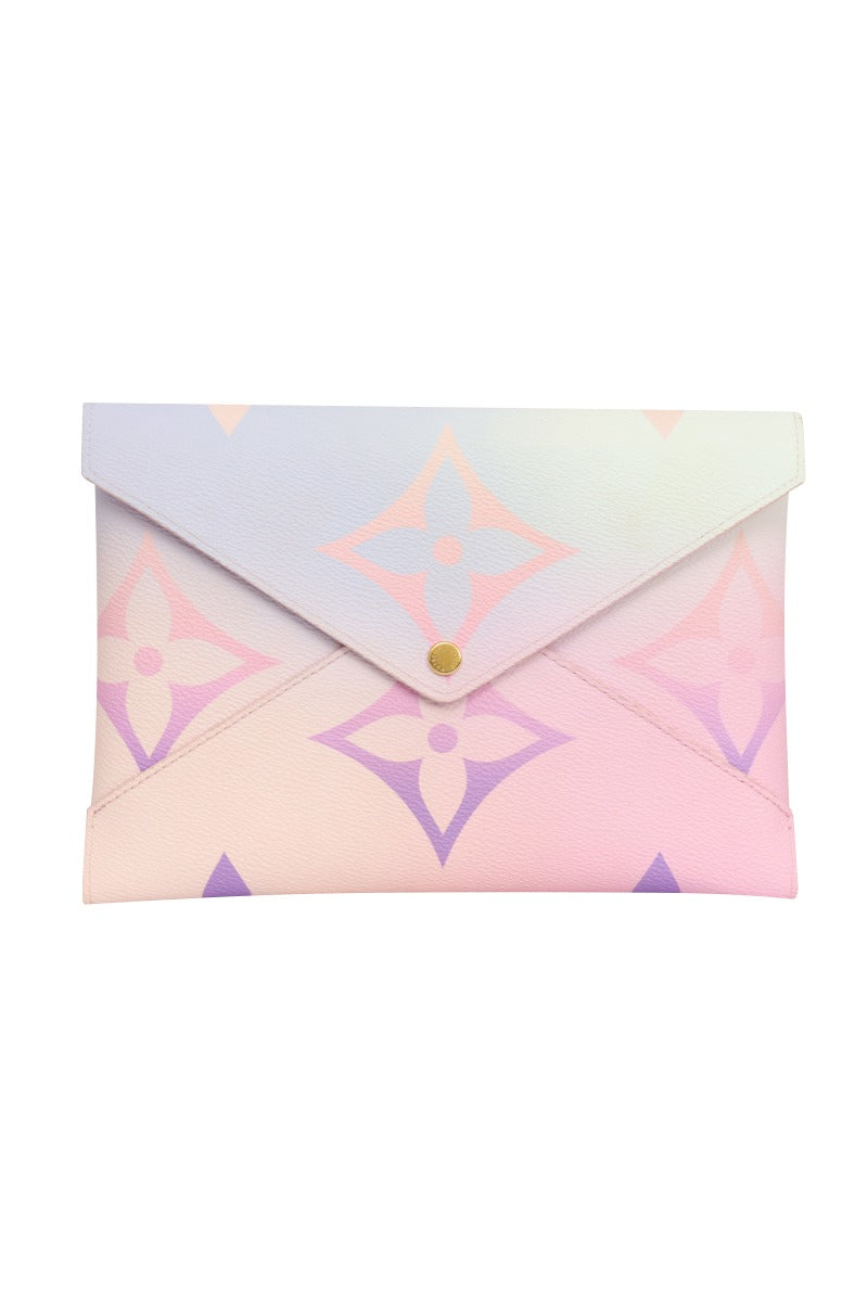 louis-vuitton-pastel-gm-kirigami-pouch