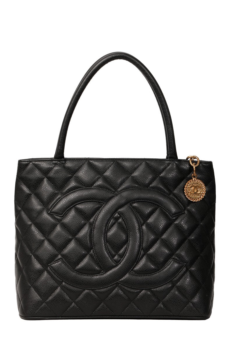 chanel-medallion-tote-bag-in-caviar-leather