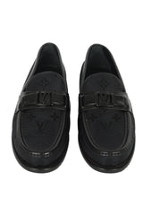 Louis Vuitton Size 7 Monogram Loafers