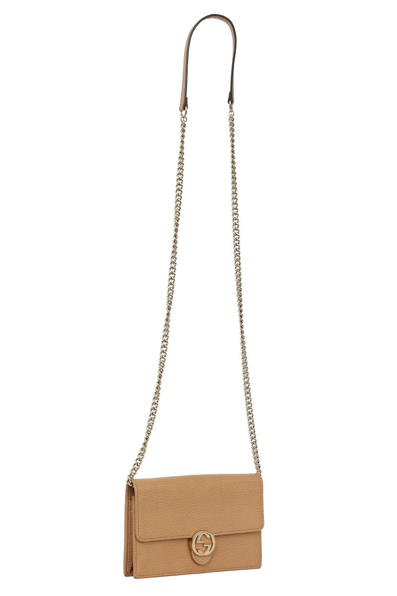 gucci-beige-leather-interlocking-gg-wallet-on-chain-bag