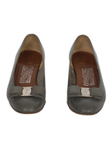 Salvatore Ferragamo 6 C Gray Vara Bow Heels