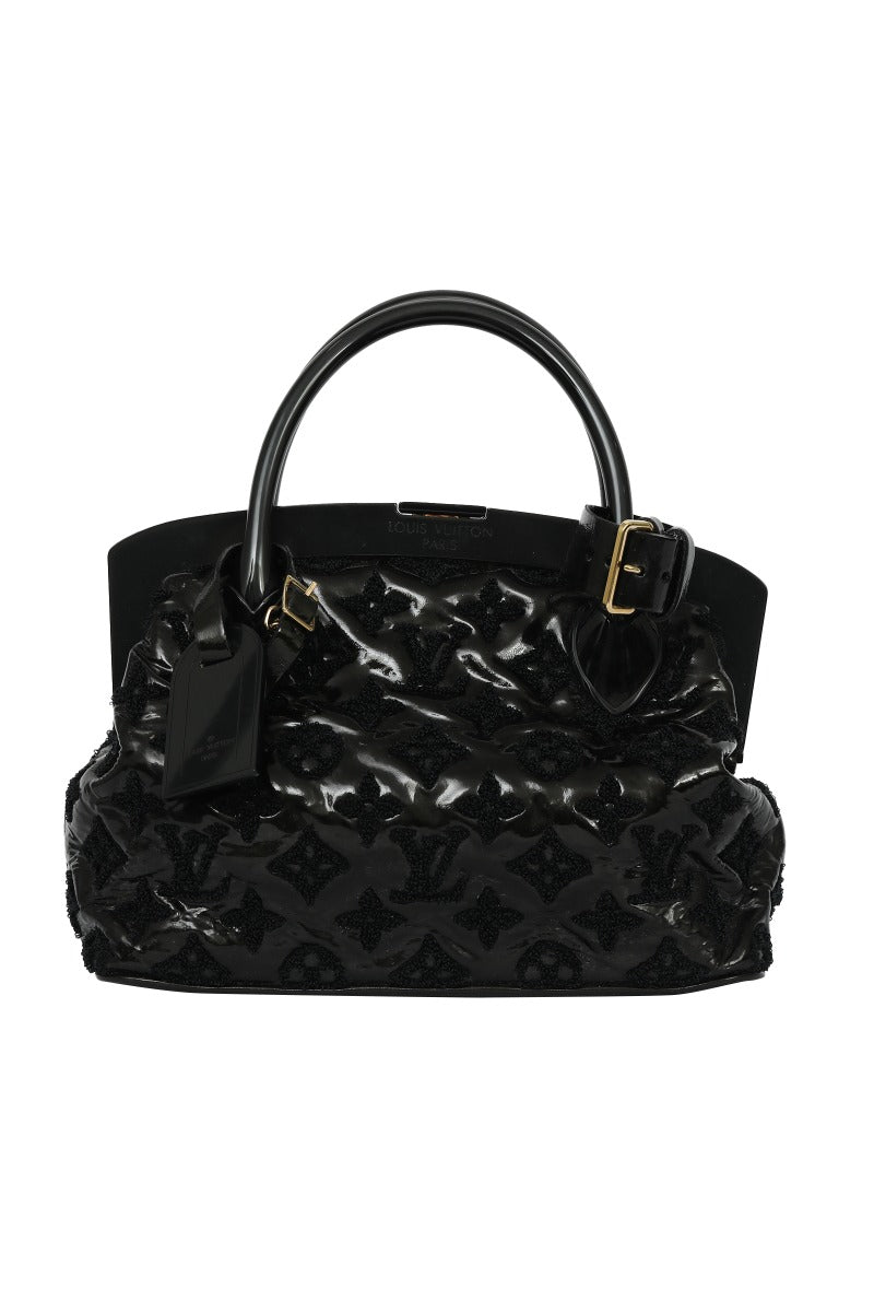 louis-vuitton-patent-leather-black-fascination-lock-frame-bb-bag