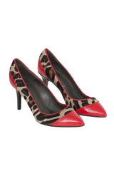 Versace EU 35.5 Leopard Print Embossed Pumps