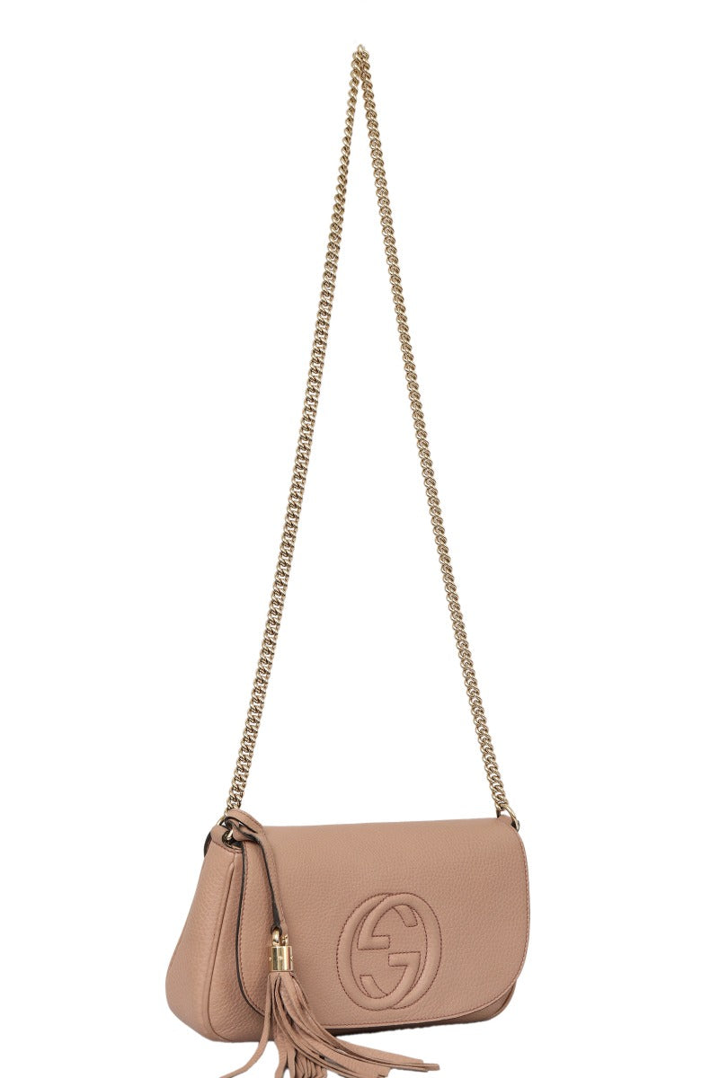 gucci-soho-nude-leather-flap-tassel-sling-bag