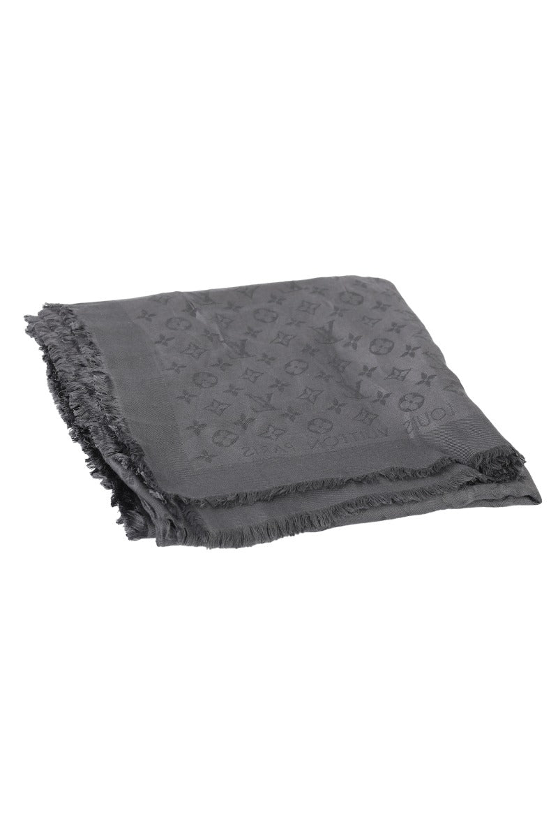 louis-vuitton-monogarm-grey-square-scarf